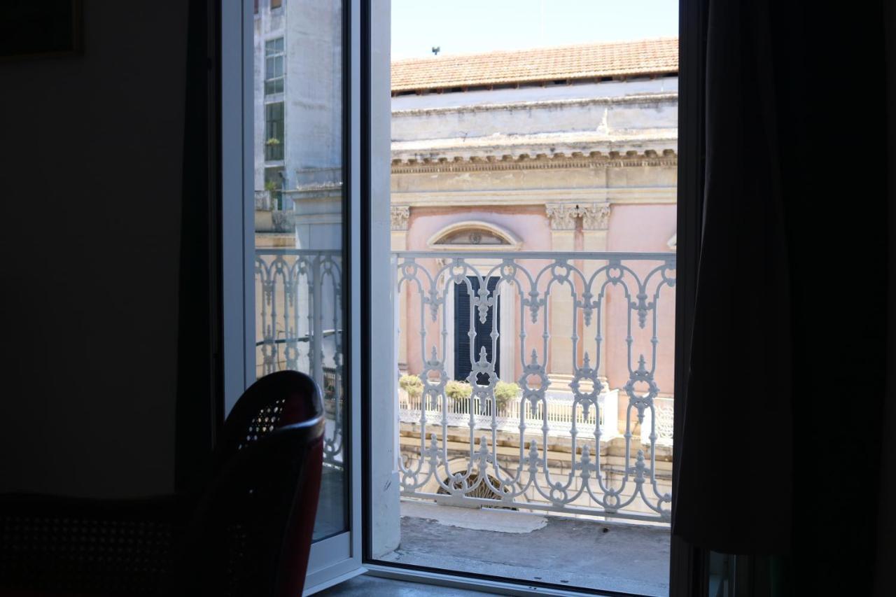 Fatata Suites Лече Екстериор снимка