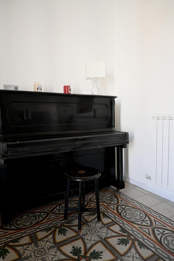 Fatata Suites Лече Екстериор снимка